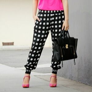 Black and White Elastic Band Pull On Pants
